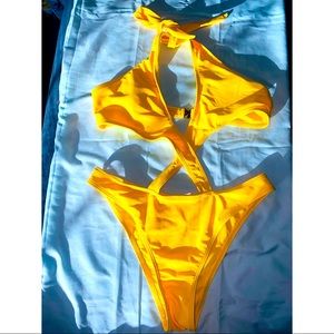 One piece bikini
